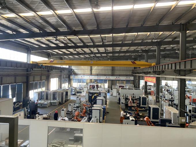 เครื่องยิงหินทรายแบบ PLC ปิดด้วยอัตโนมัติเต็ม 13.8KW 6