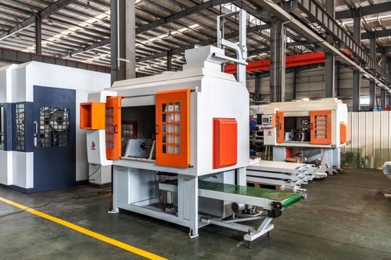 ซื้อ เครื่องยิงทรายแกน PLC อัตโนมัติเต็มรูปแบบสำหรับหล่อหลอม การผลิตออนไลน์