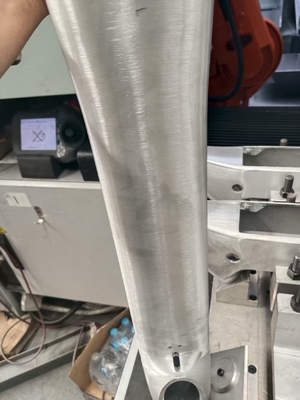 ซื้อ อลูมิเนียม แบตเตอรี่ Housing เครื่องบดกับ FANUC หุ่นยนต์ Deburring และการเสร็จ การผลิตออนไลน์