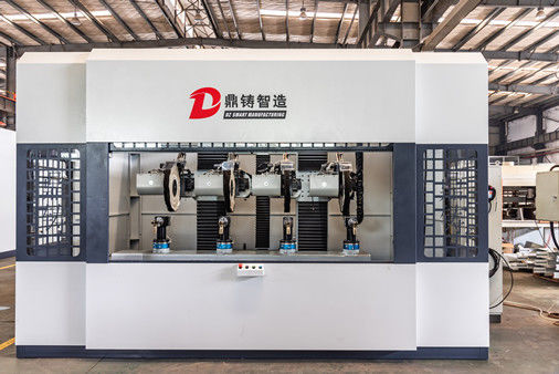 เครื่องขัดหุ่นยนต์ควบคุม CNC / เครื่องขัด / ตกแต่งสำหรับก๊อกน้ำหล่อทองเหลือง