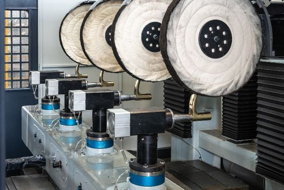 เครื่องขัดหุ่นยนต์ CNC Automatic Buffing Metal Bench เครื่องขัดสำหรับขัดมือจับประตูเครื่องสุขภัณฑ์