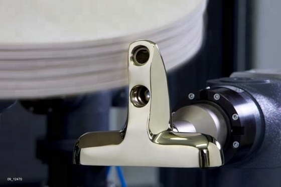 เครื่องขัดโลหะความแม่นยำสูง CNC หกแกนสี่สถานีสำหรับมือจับทองเหลือง